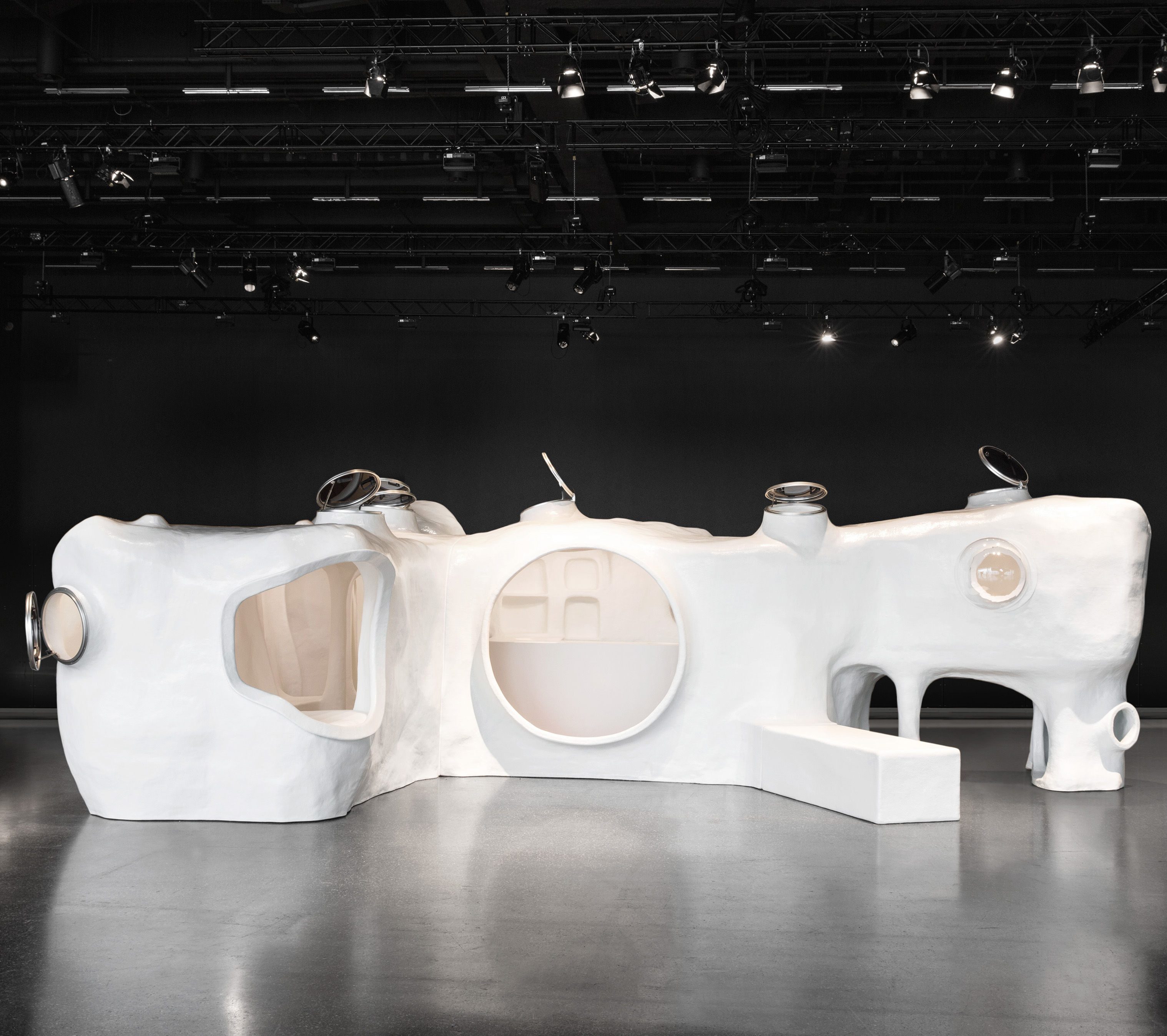 Joep Van Lieshout, The Original Dwelling